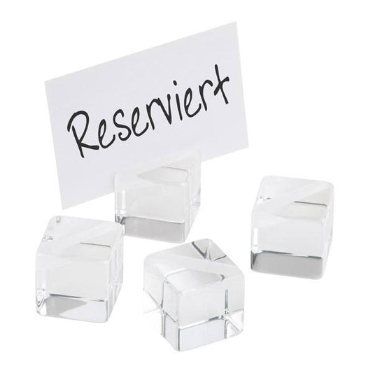 Reserviert-Schild mit Glaswürfeln.
