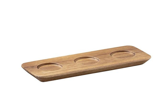 Holztablett mit drei Vertiefungen.