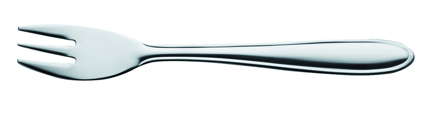 Metallspork auf weißem Hintergrund.