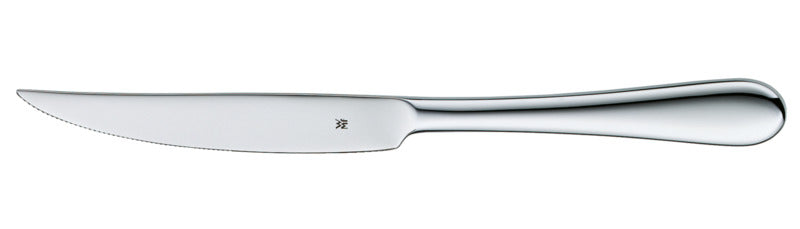 Edelstahlmesser für Gastronomiebedarf.