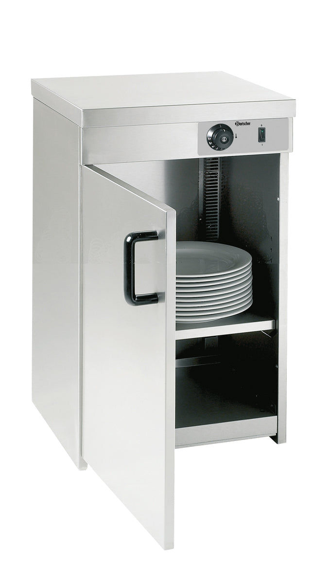 Edelstahl-Wärmeschrank mit Tellern.