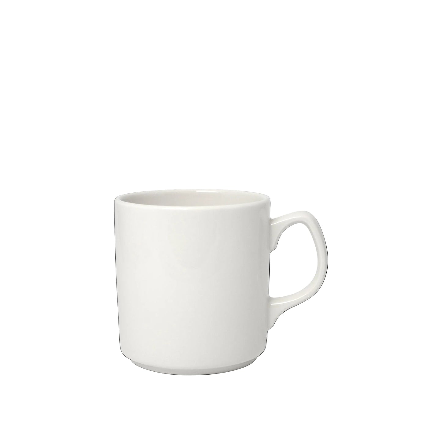 Weiße Tasse auf schwarzem Hintergrund.