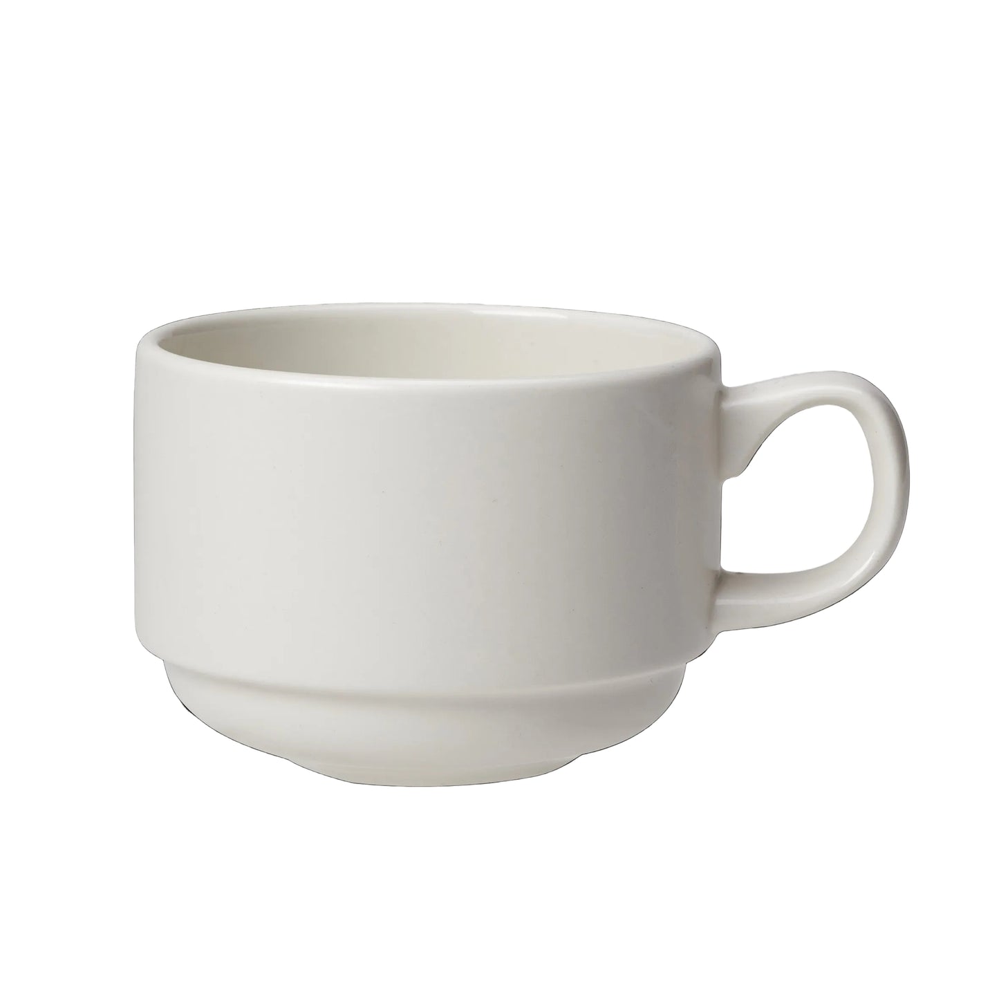 Weiße Tasse auf schwarzem Hintergrund.