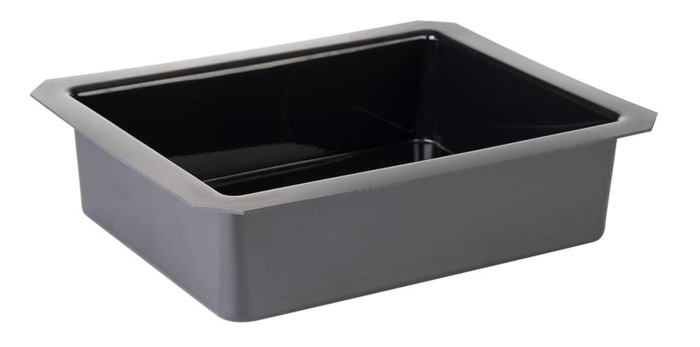 Schwarze GN-Behälter aus Kunststoff.