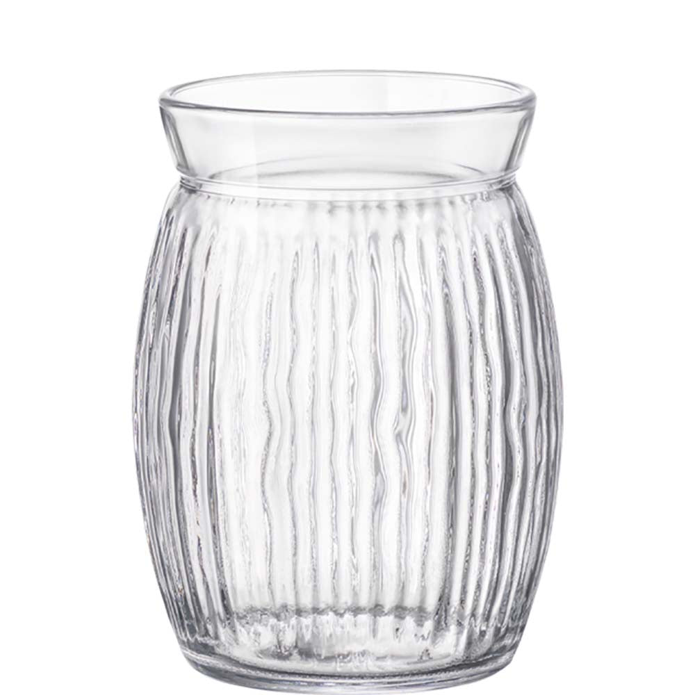 Geriffeltes Glasgefäß, transparent, leer.