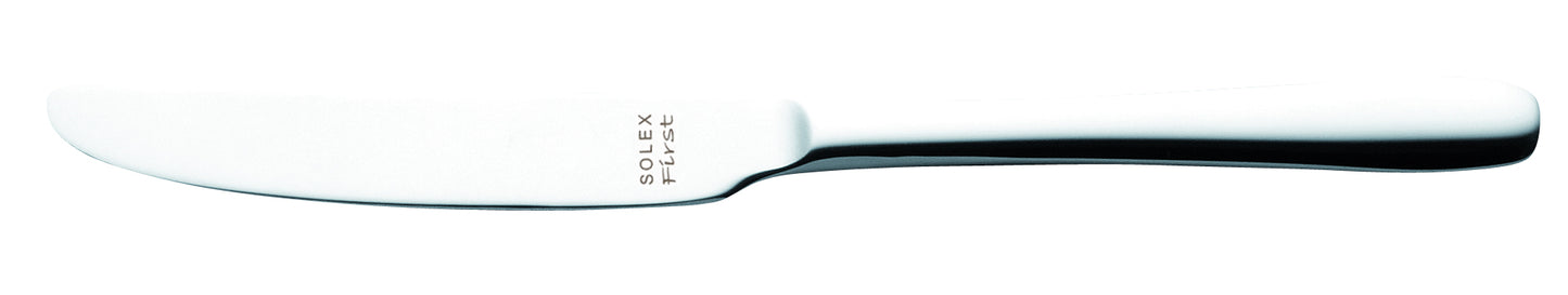Silbernes Buttermesser mit Gravur.