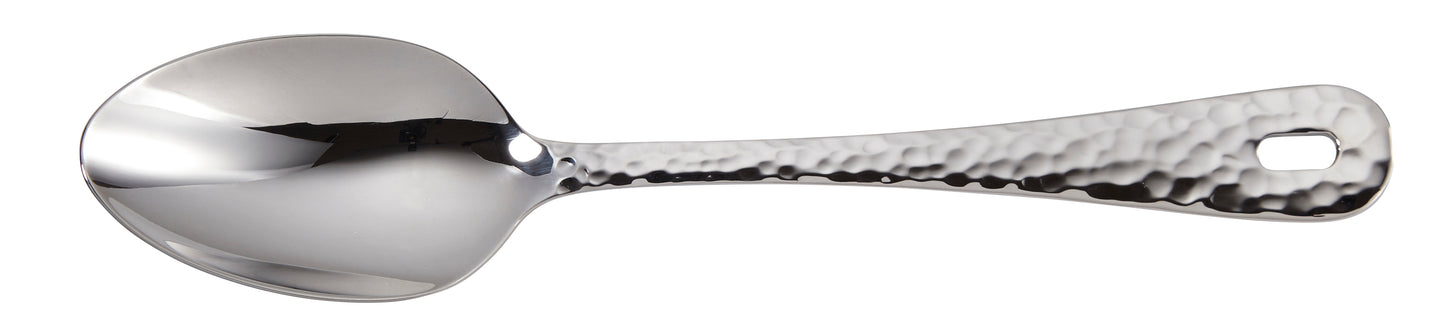 Metalllöffel mit gehämmertem Griff.