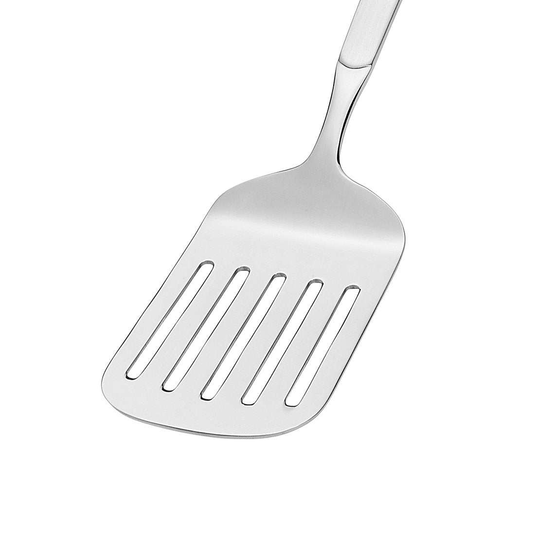 Metall-Pfannenwender mit Schlitzen, Nahaufnahme.