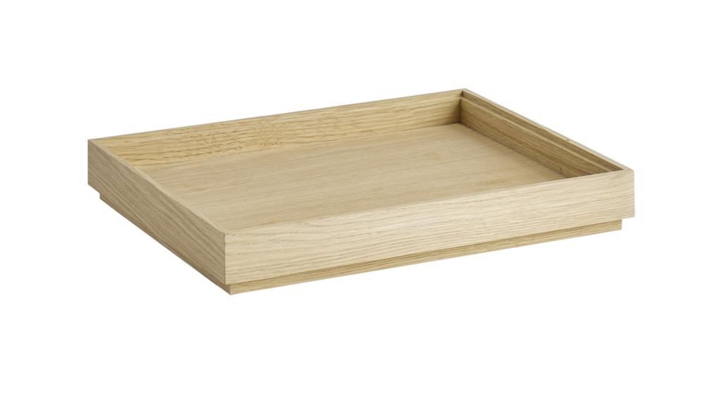 Holztablett mit erhöhtem Rand.