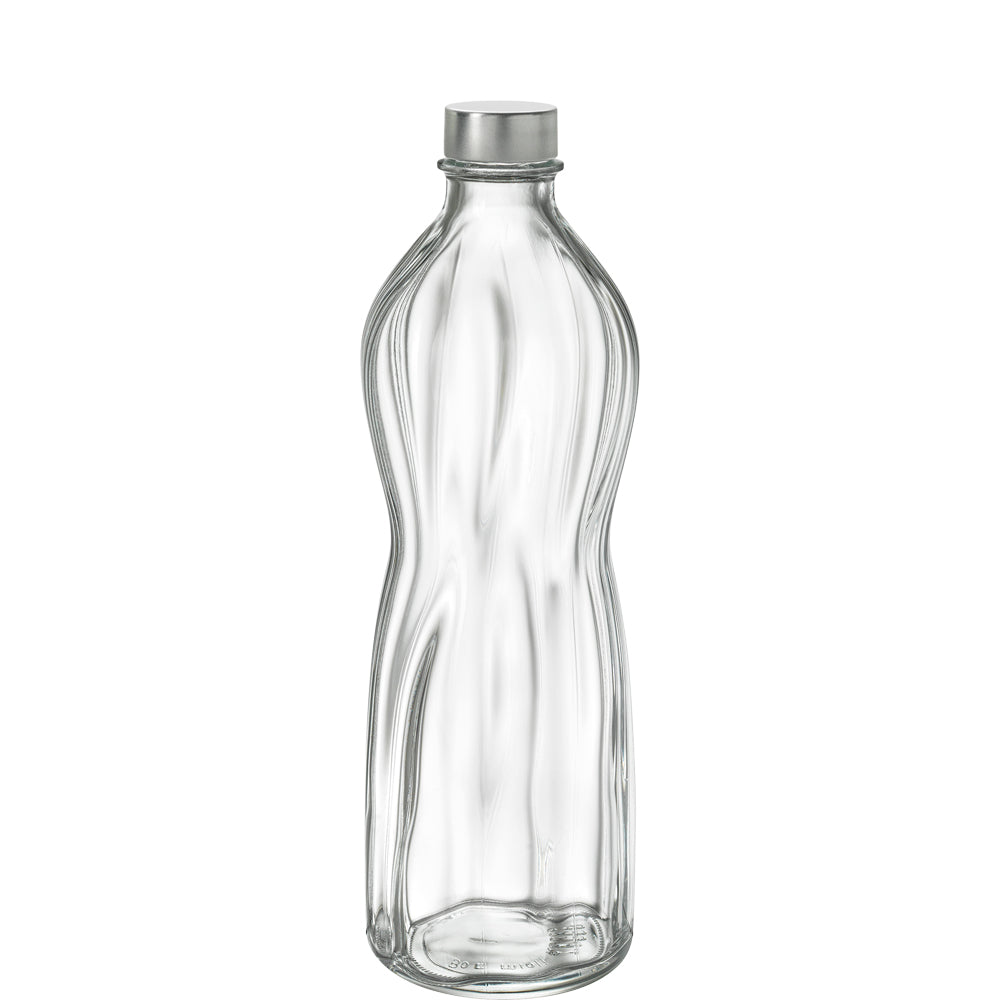 Leere Glasflasche mit Deckel.