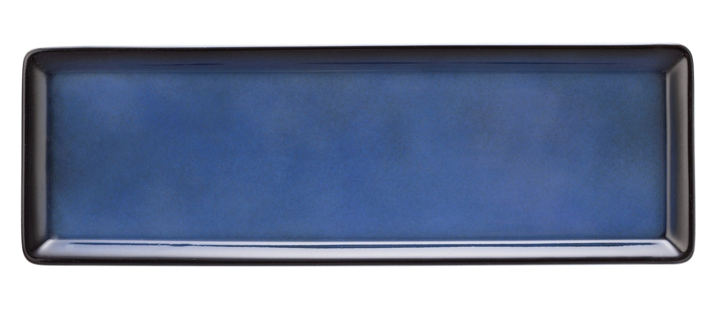 Leere blaue Servierplatte