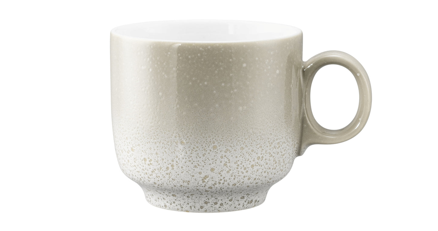 Keramiktasse, beige, Gastronomiebedarf, leer