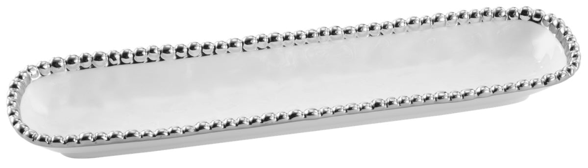 Silberne Servierplatte mit Perlenrand