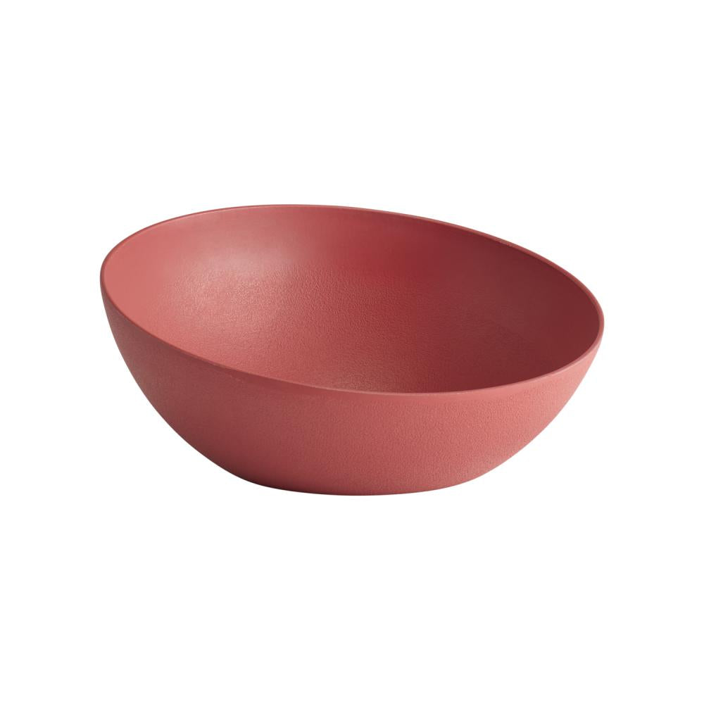 Rote Schüssel, schlichte Gestaltung.