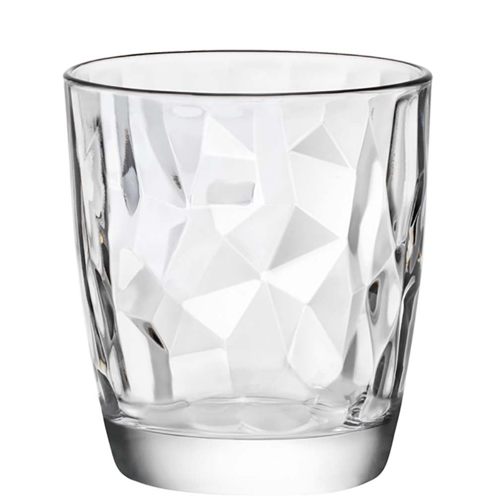 Kristallglas mit facettierter Oberfläche.
