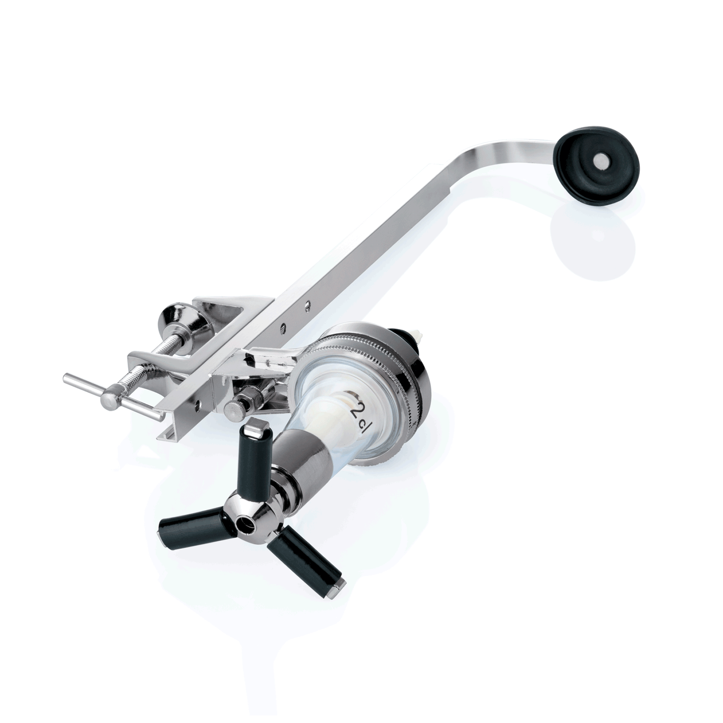 Zapfhahn mit Hebel und Anschlüssen.