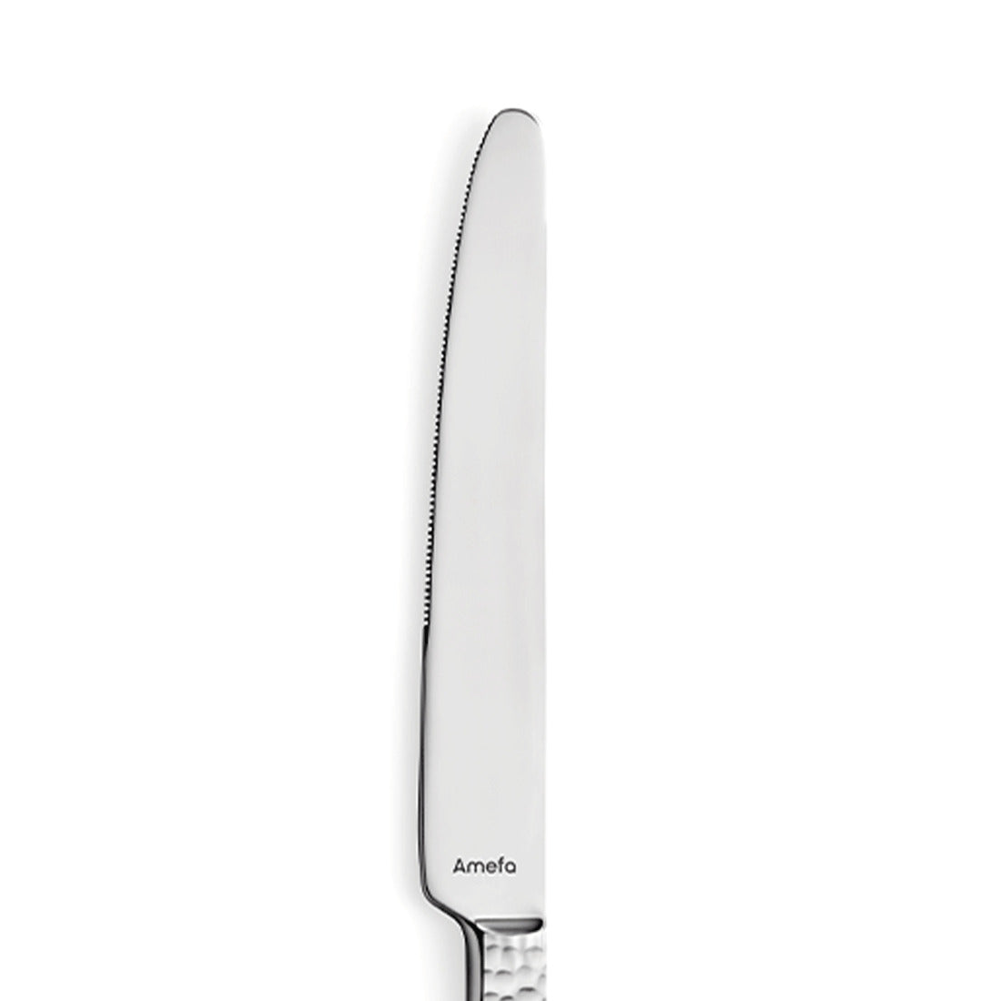 Silbernes Tafelmesser mit gezackter Klinge.