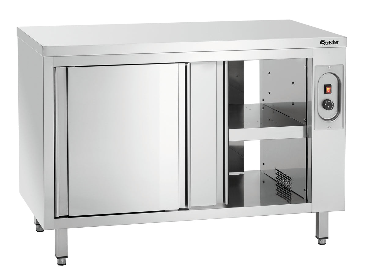 Edelstahl-Gastronomie-Wärmeschrank mit Regalen.