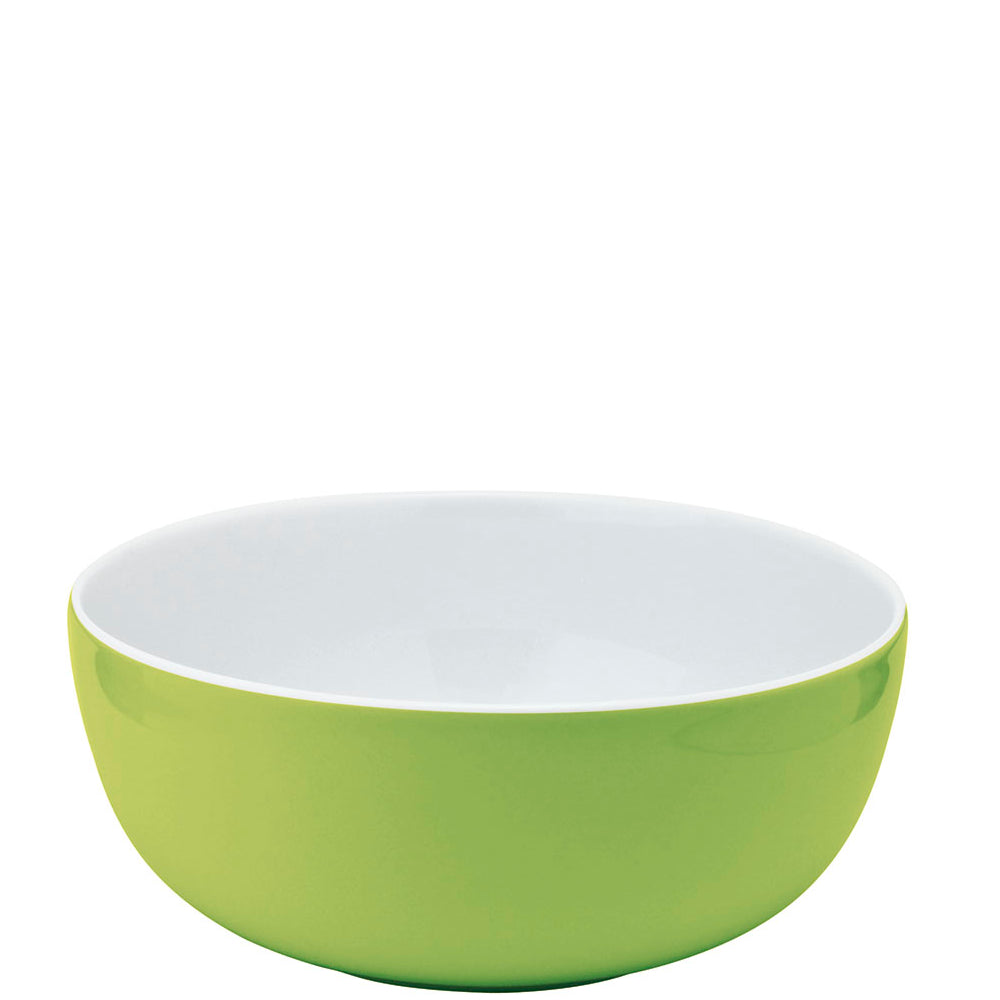 Grüne Schüssel aus Porzellan.