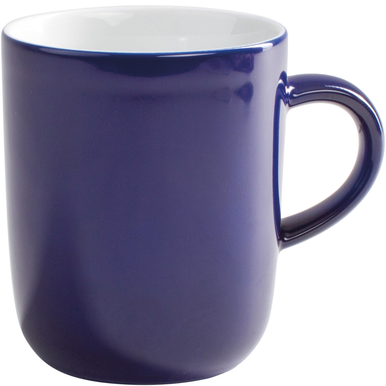 Blaue Tasse mit Henkel.