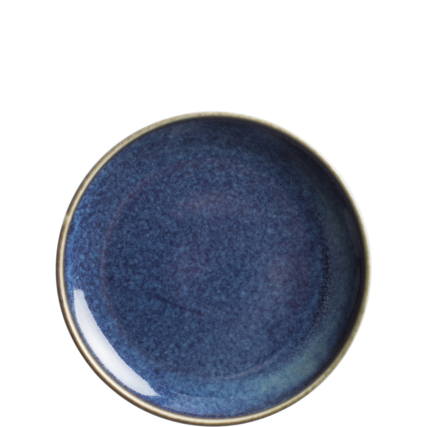 Blauer Porzellanteller mit Rand.