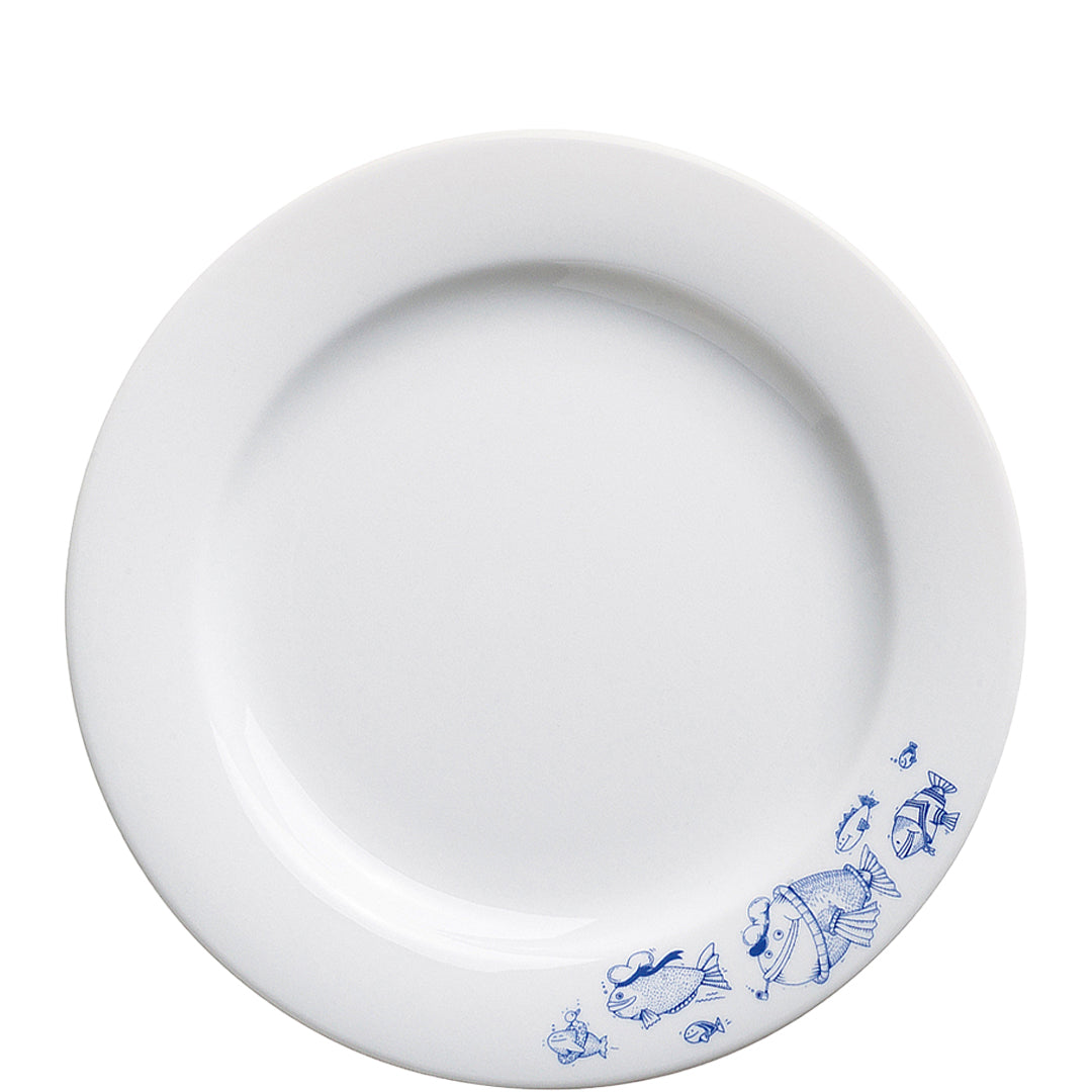 Weißer Teller mit blauen Fischen.