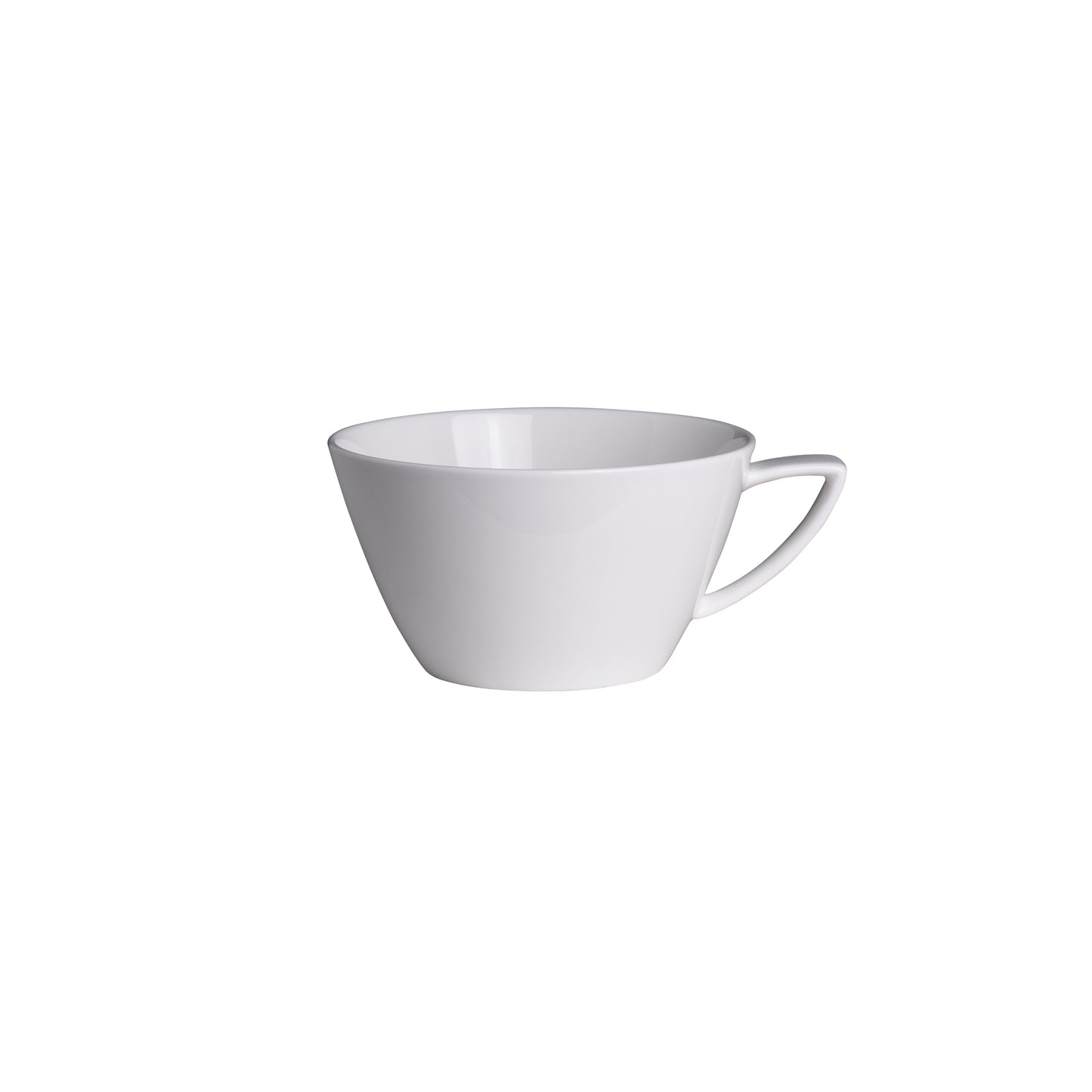 Weiße Tasse auf weißem Hintergrund.