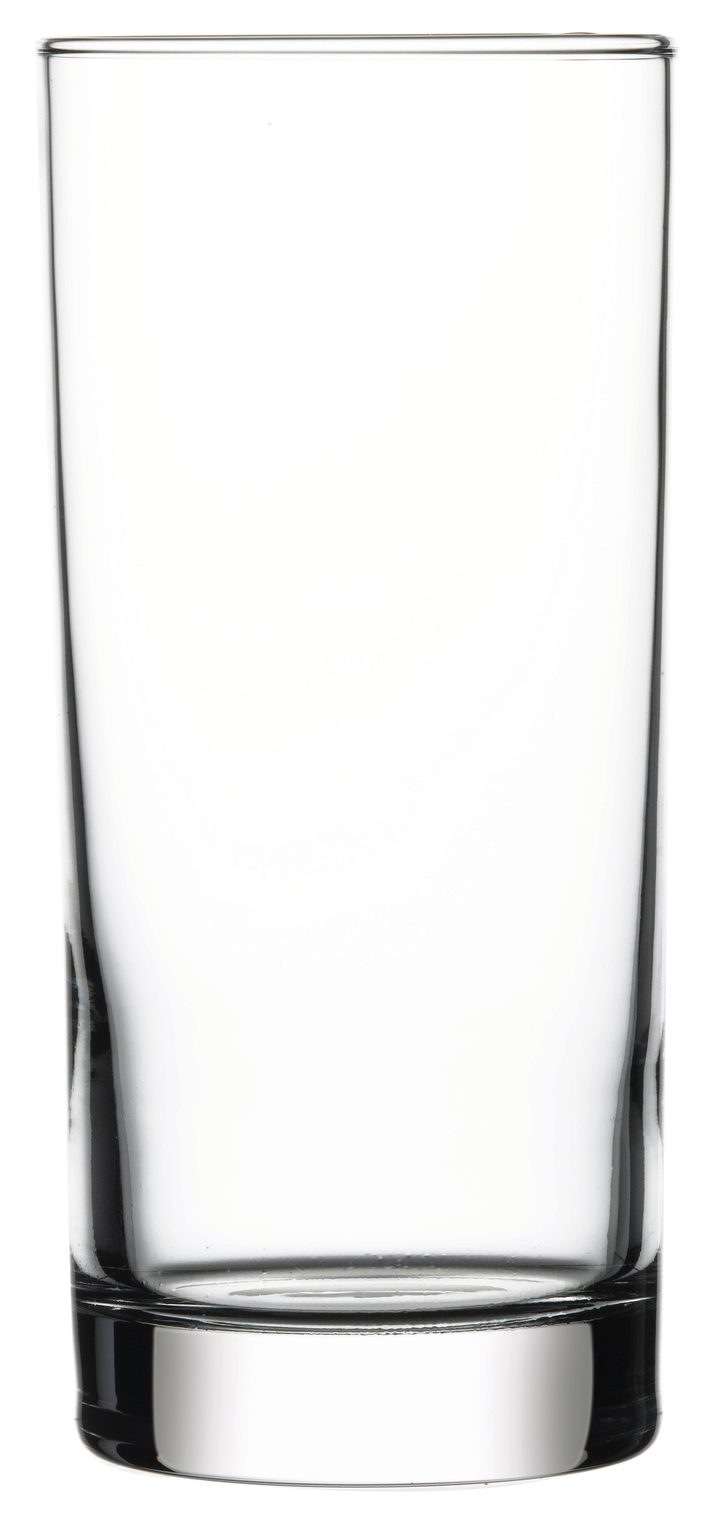 Leeres, hohes Trinkglas.