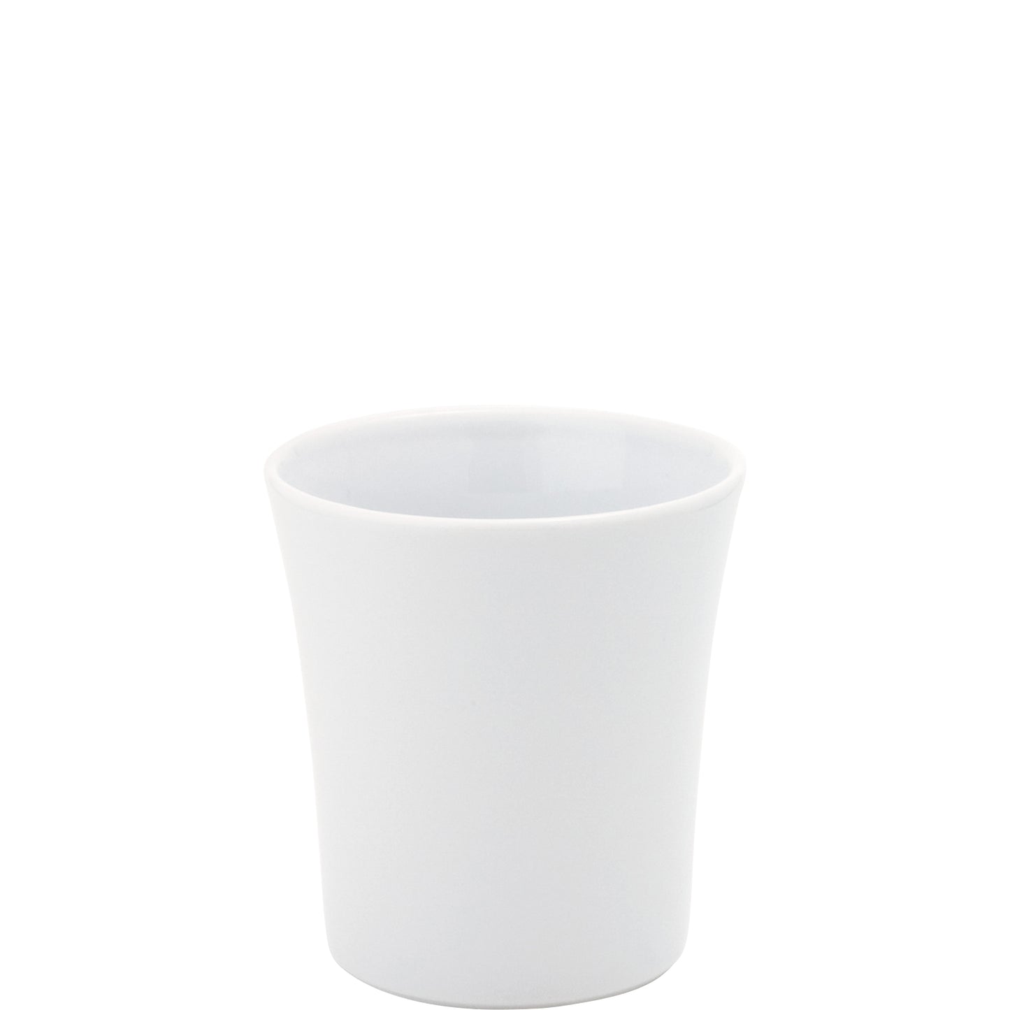 Weißer Porzellanbecher, schlichtes Design.
