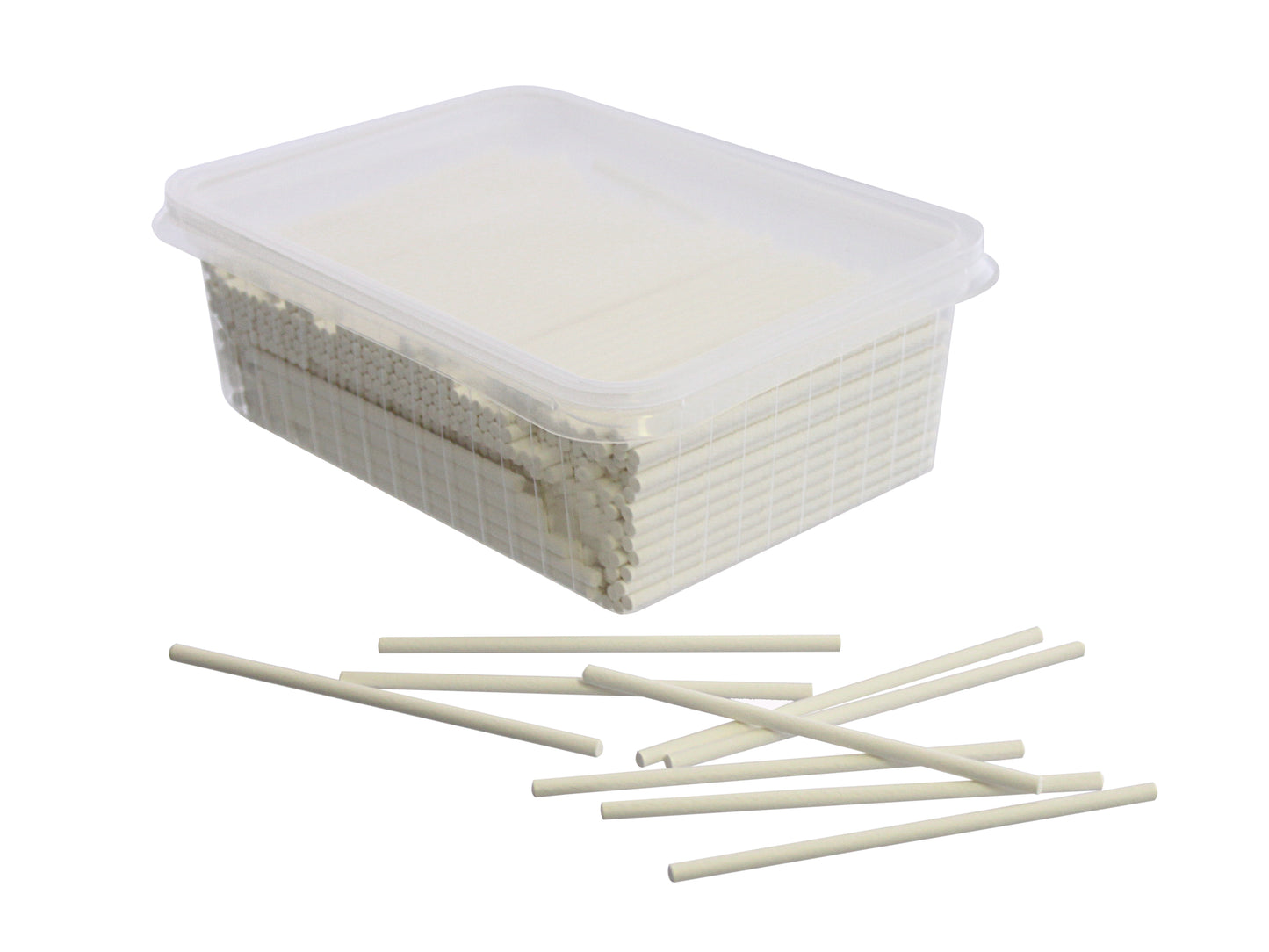 Weiße Rührstäbchen in Verpackung.