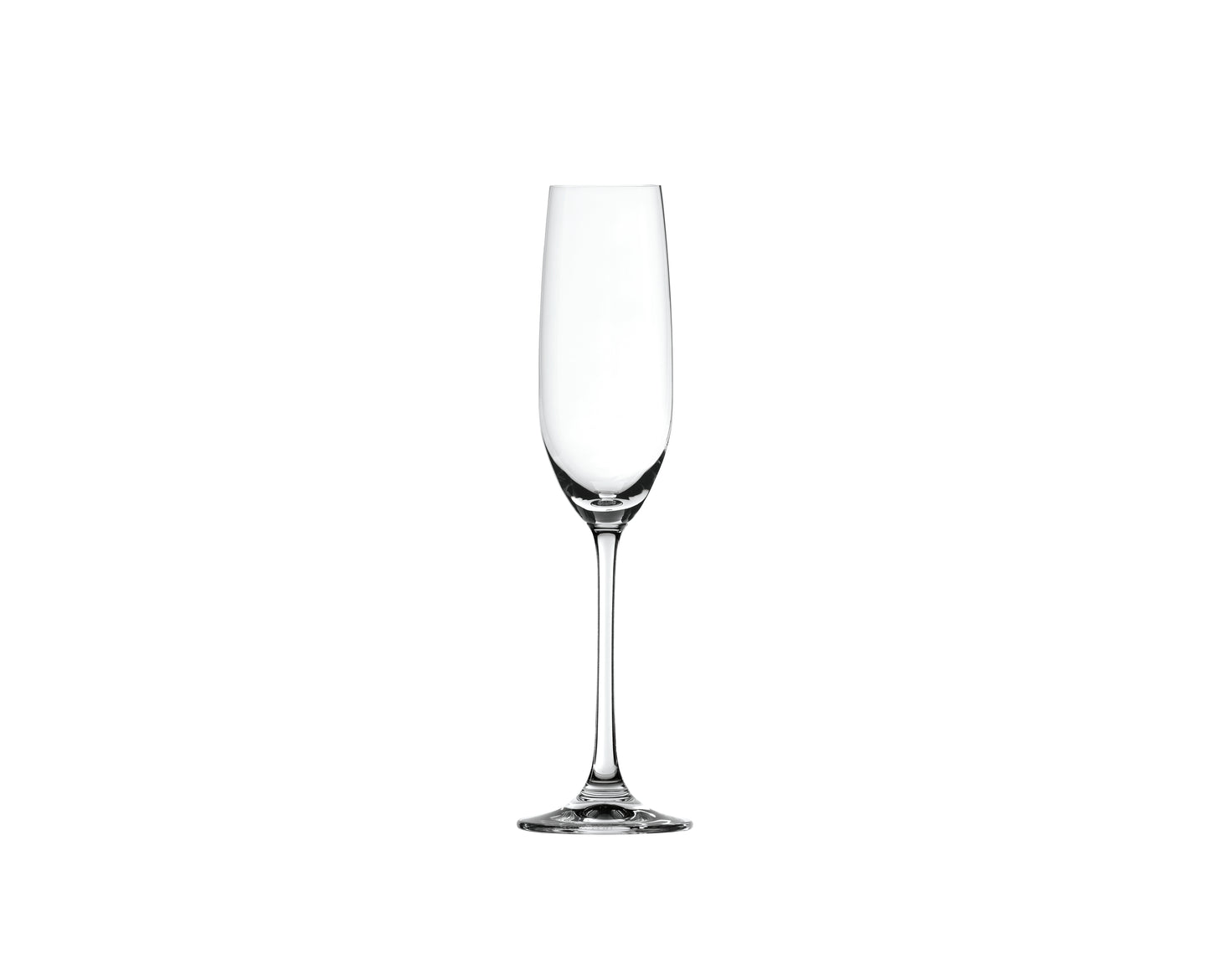 Leeres Sektglas auf weißem Hintergrund.