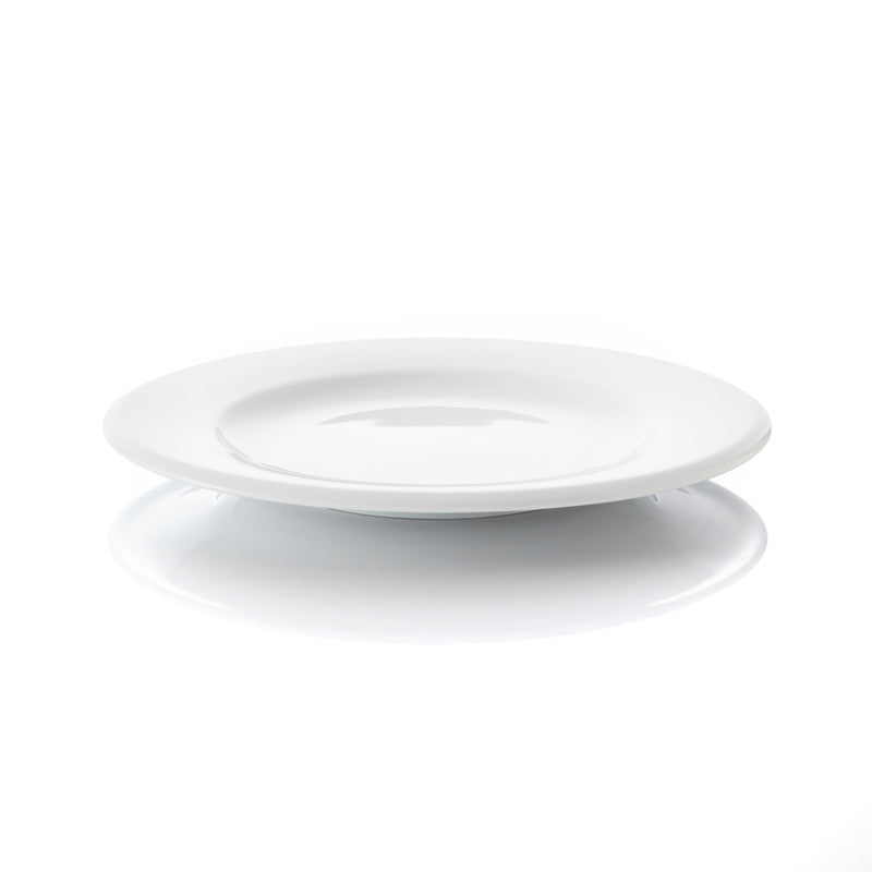 Leere weiße Teller, B2B Gastronomie