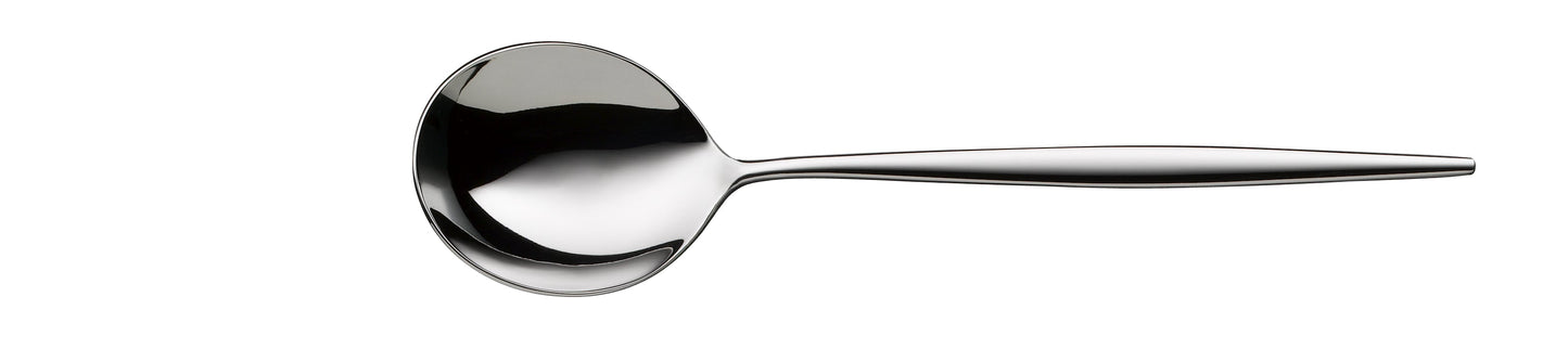 Metalllöffel auf weißem Hintergrund