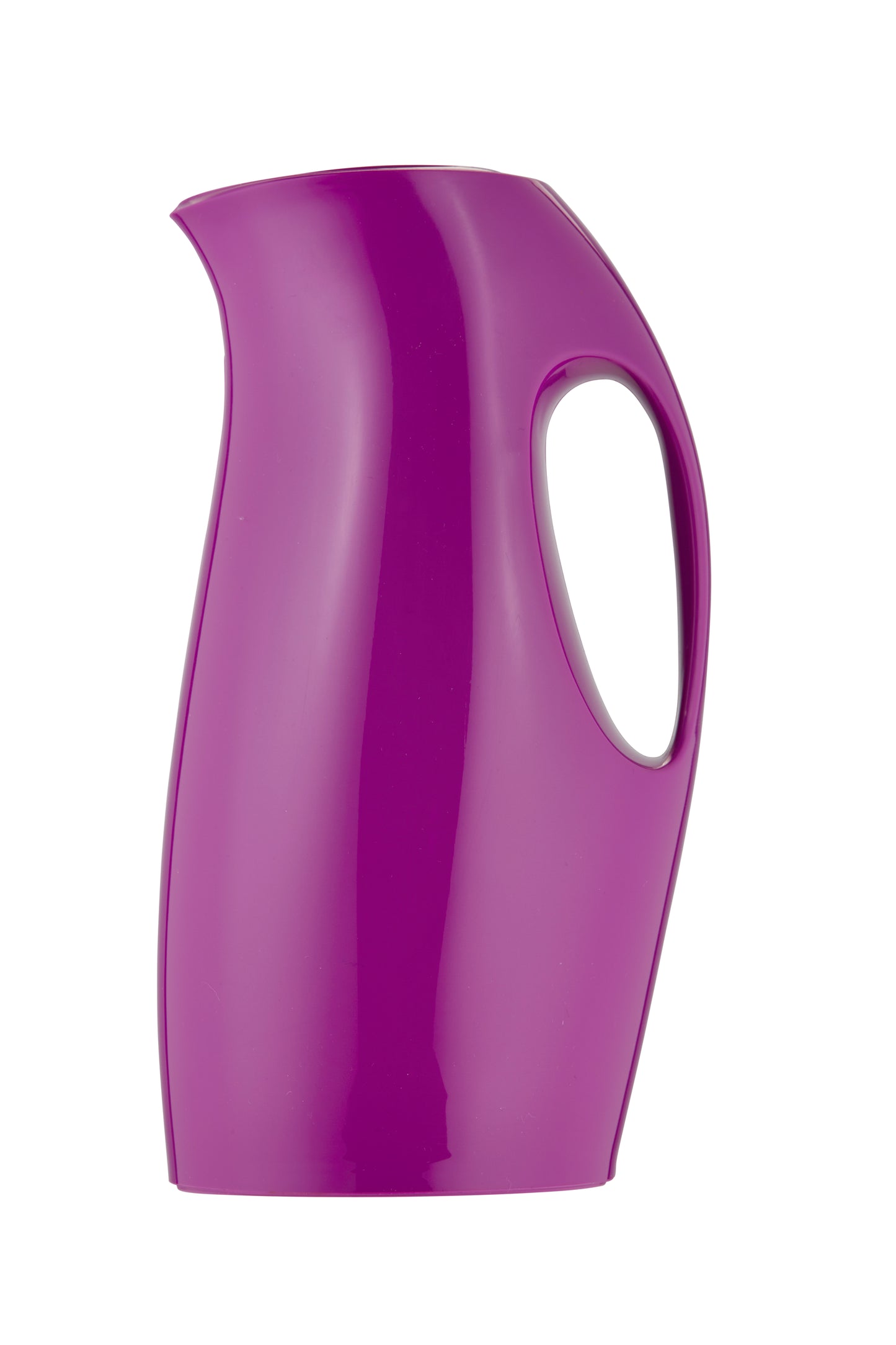 Lila Kunststoffkrug mit ergonomischem Griff.