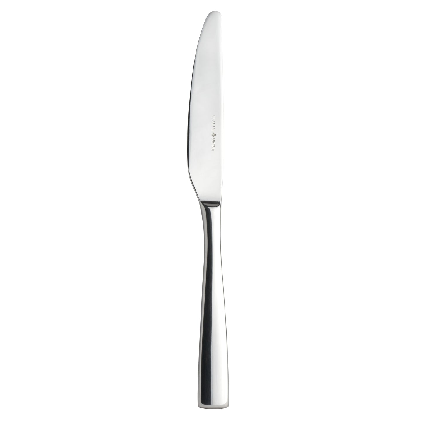 Silbernes Messer auf weißem Hintergrund.