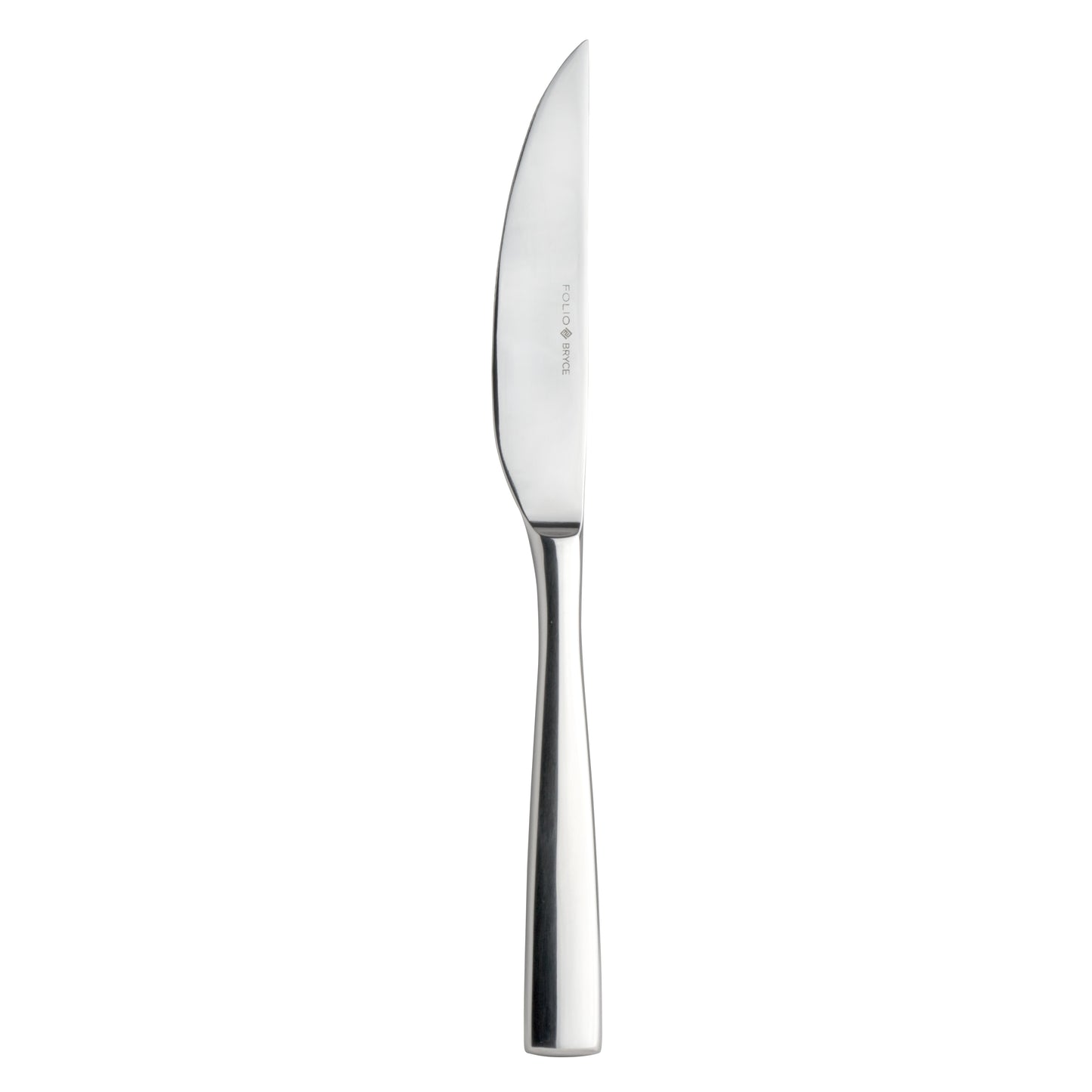 Silbernes Steakmesser auf weißem Hintergrund.
