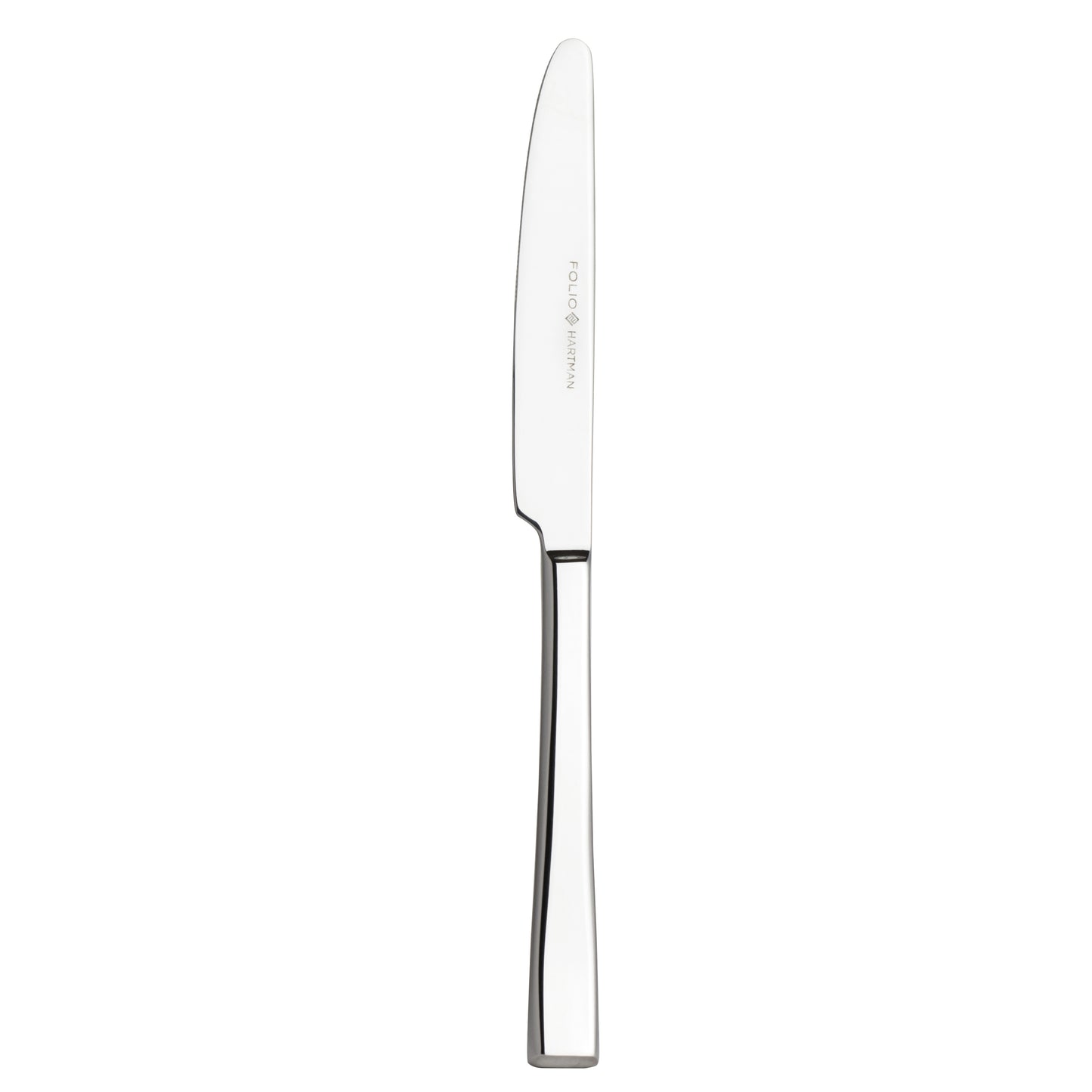 Silbernes Messer auf weißem Hintergrund.