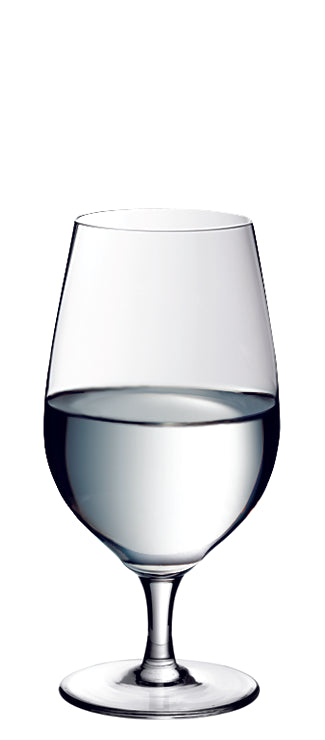 Weinglas mit Wasser, B2B Gastronomie