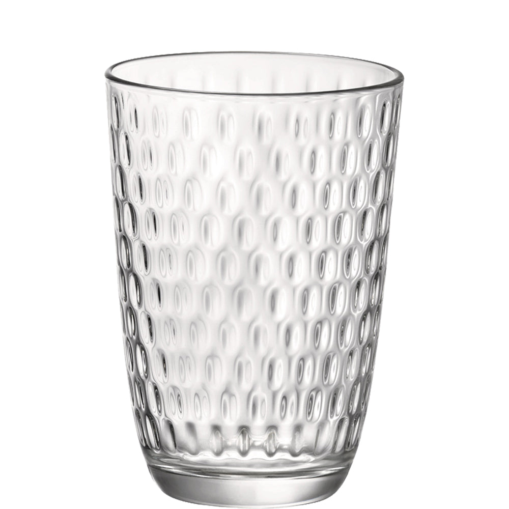 Glas mit strukturiertem Muster.