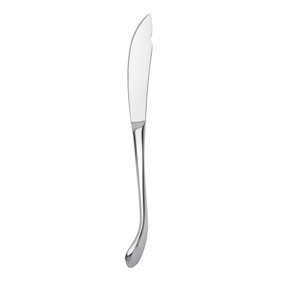 Silbernes Buttermesser auf weißem Hintergrund.