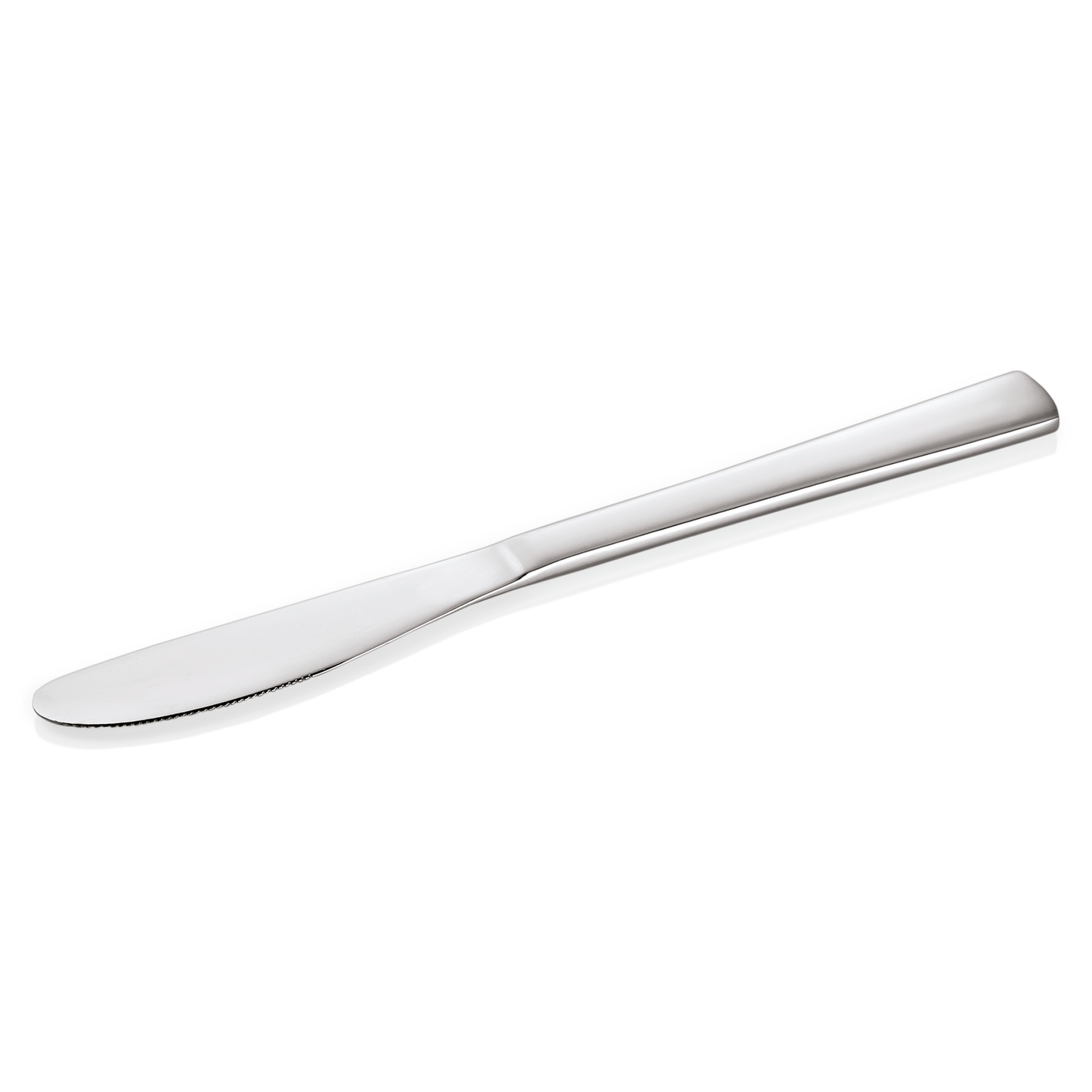 Silbernes Buttermesser auf Weiß.