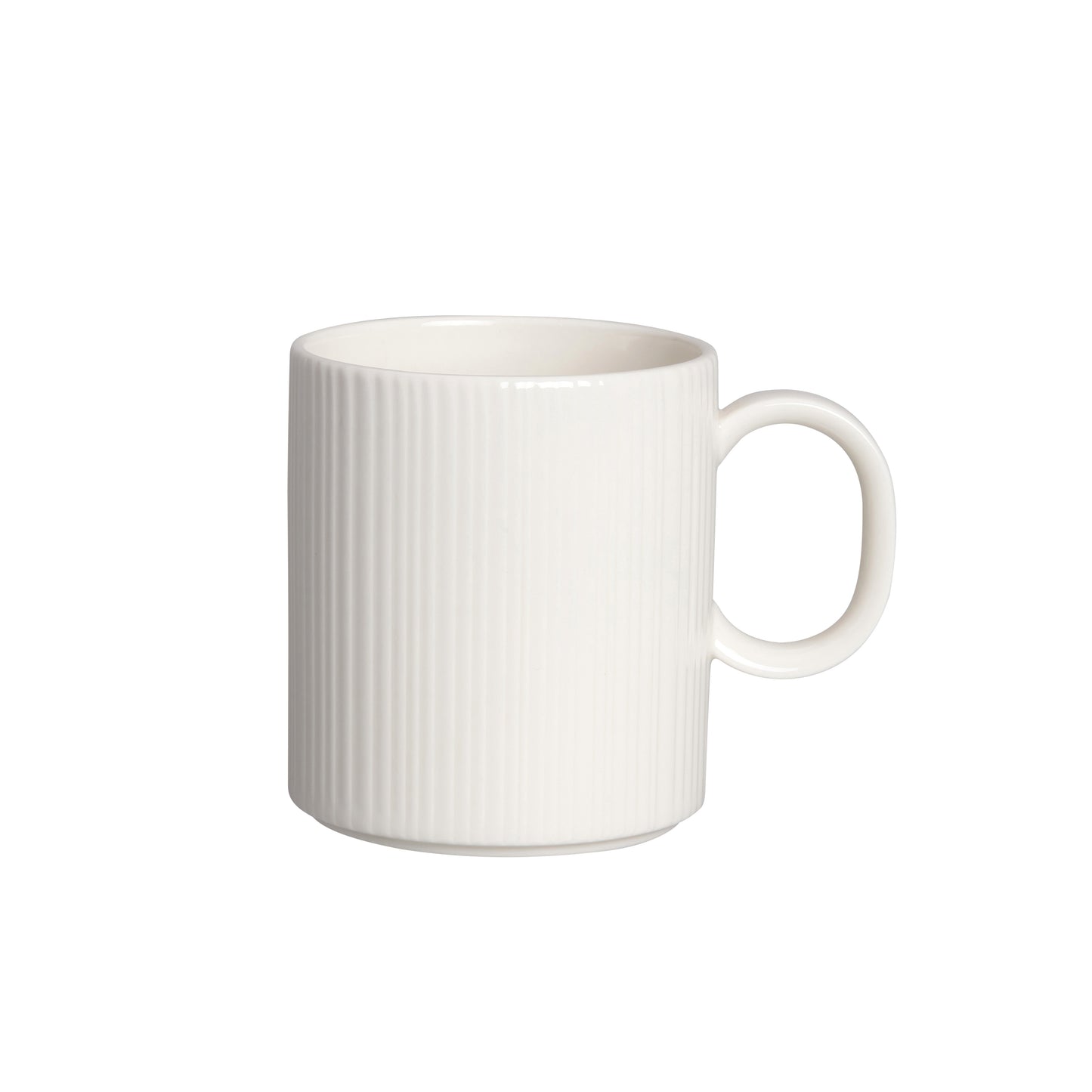 Weiße, geriffelte Kaffeetasse.