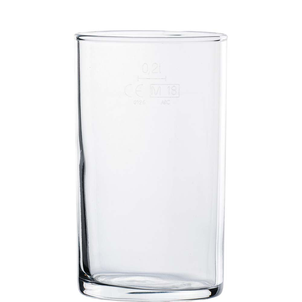 Leeres Glas mit Eichstrich.