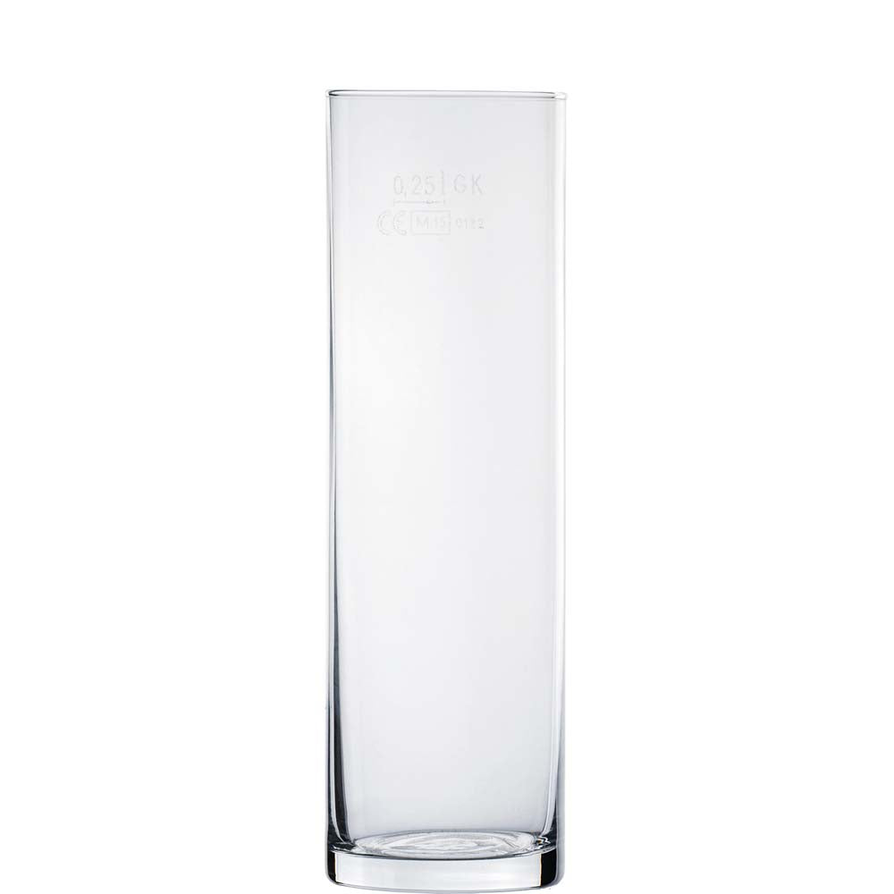 Hohes transparentes Glas, leer