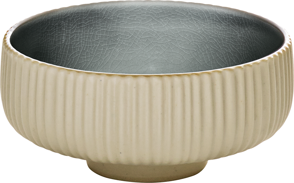 Beige Schale mit grauem Innenbereich.
