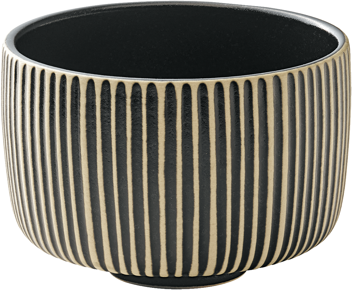 Schwarz-weiße Cappuccino-Tasse mit Relief.