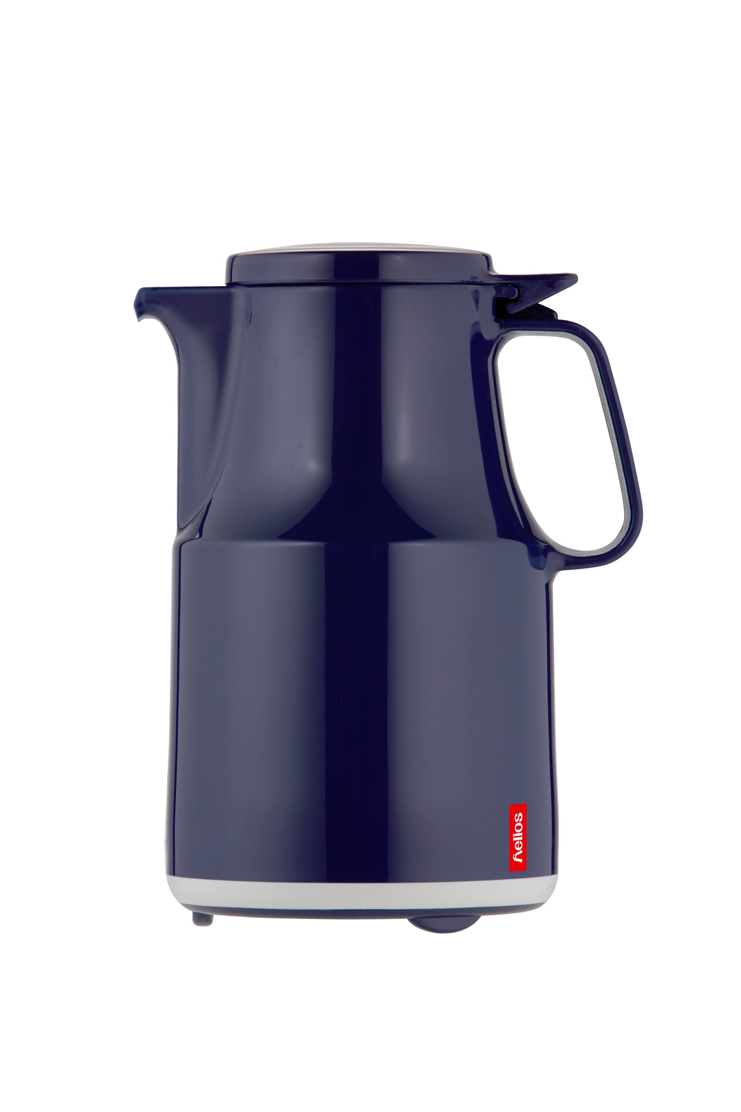 Blaue Thermoskanne mit Henkel und Deckel.