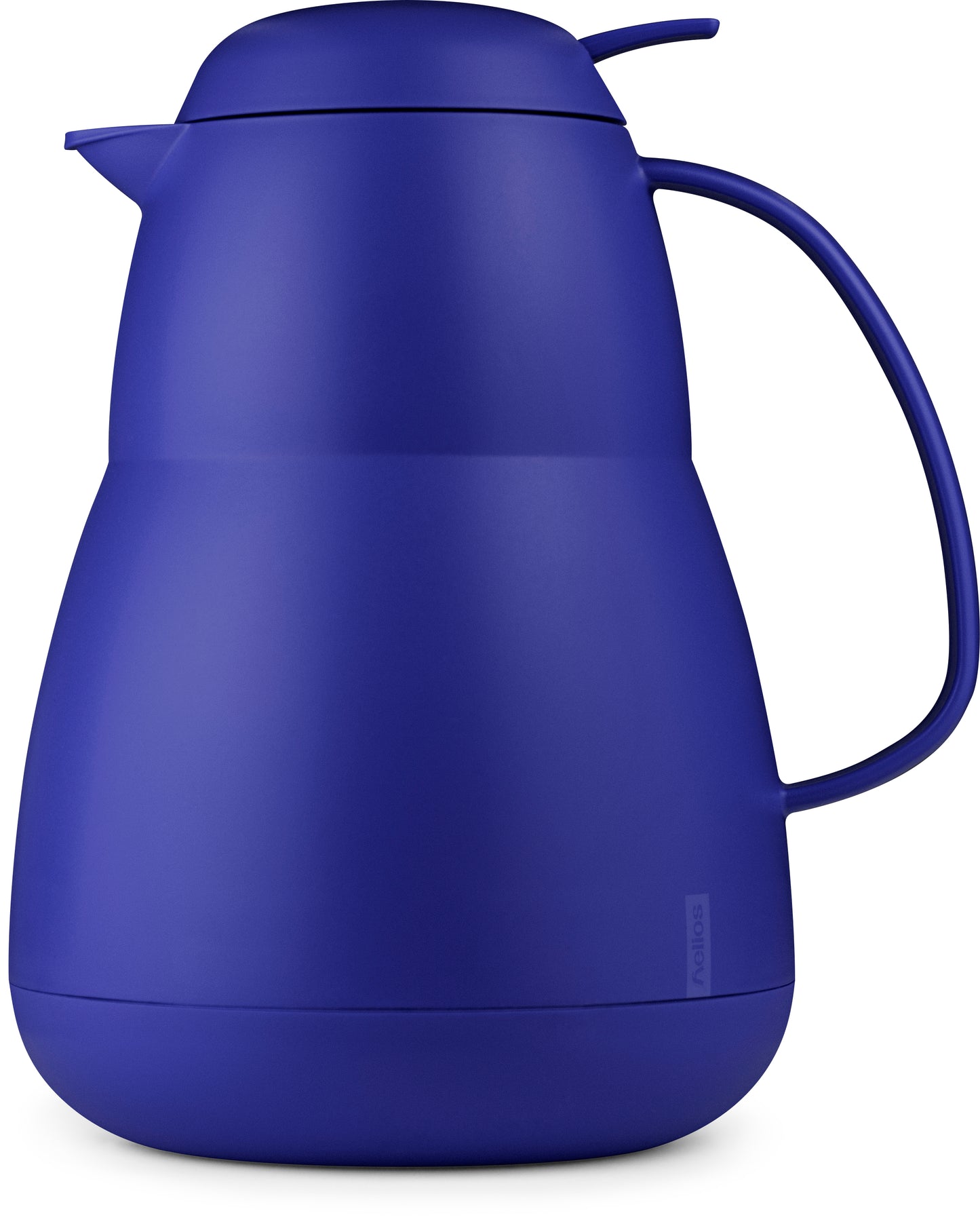 Blaue Thermoskanne mit Henkel und Deckel.