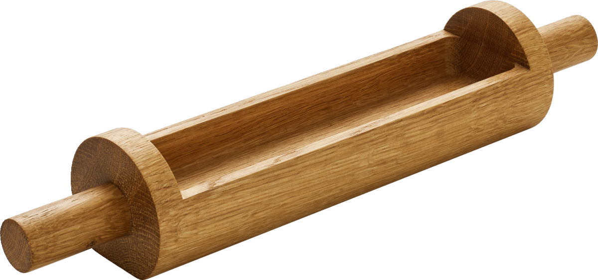 Holztablett in Rollenform.