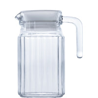 Glaskrug mit Henkel, transparent.